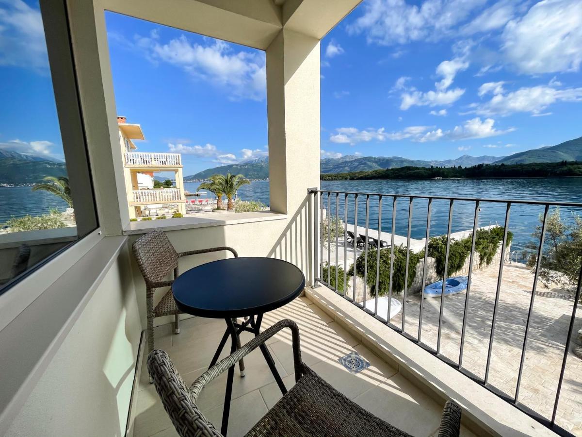 Apartments Maestral Тиват Экстерьер фото