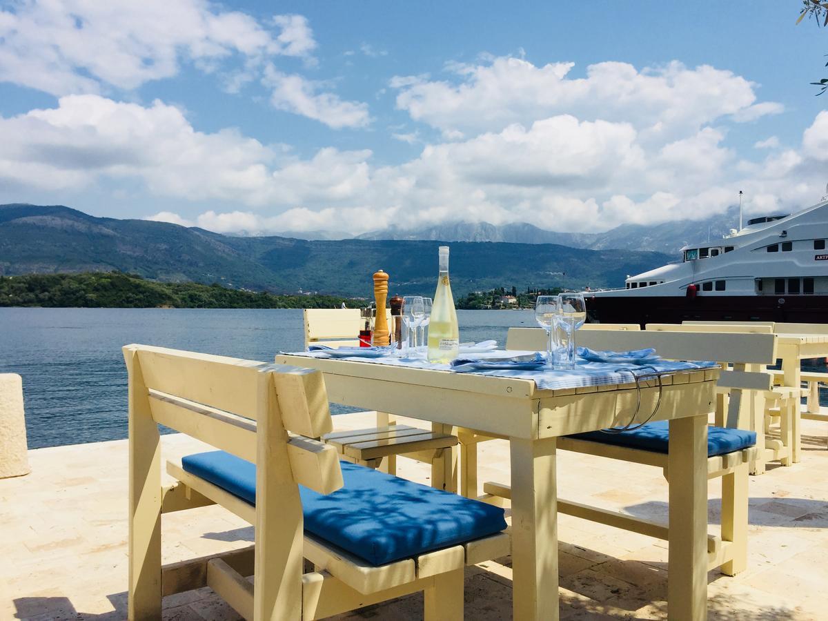 Apartments Maestral Тиват Экстерьер фото