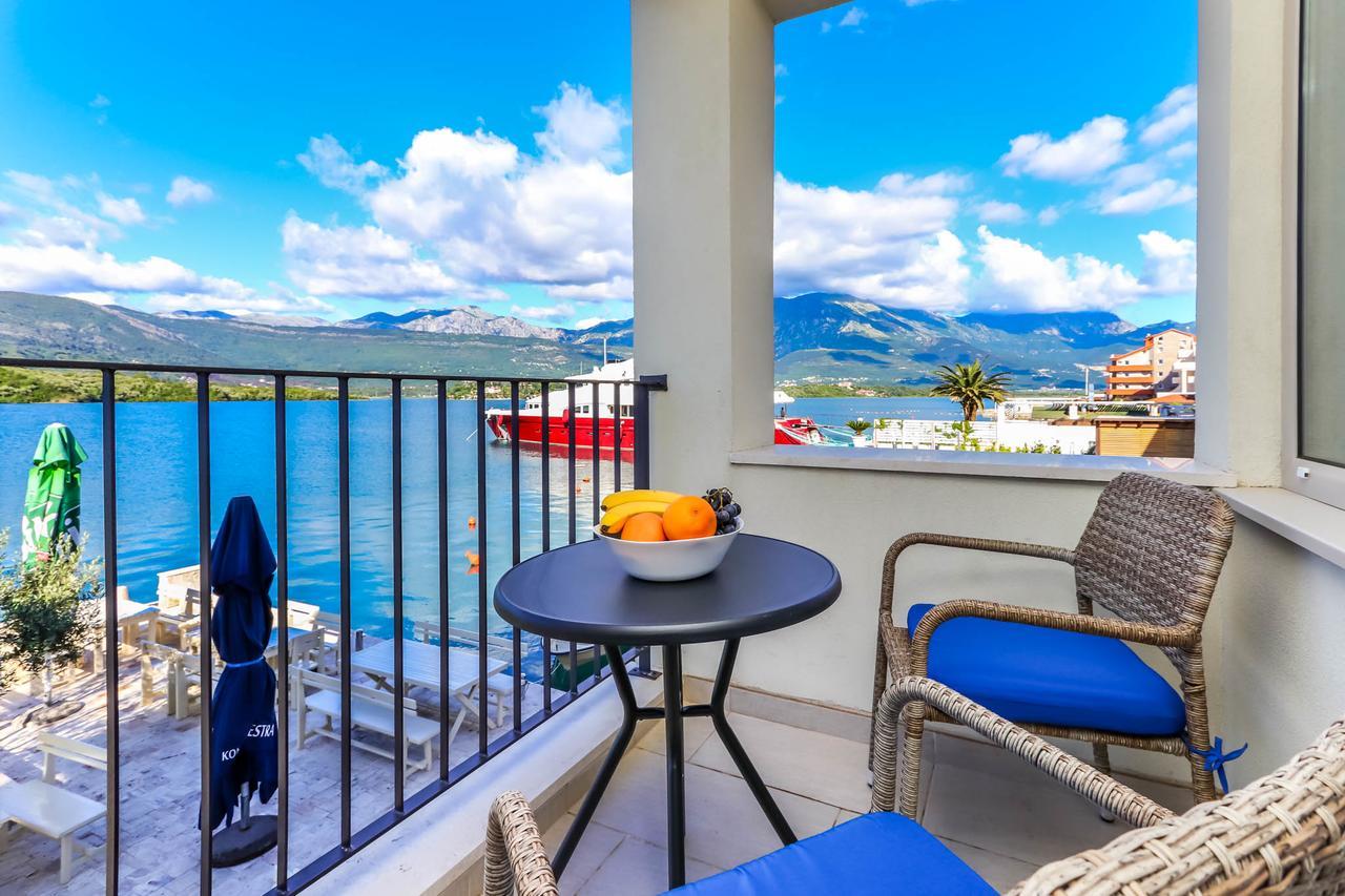 Apartments Maestral Тиват Экстерьер фото