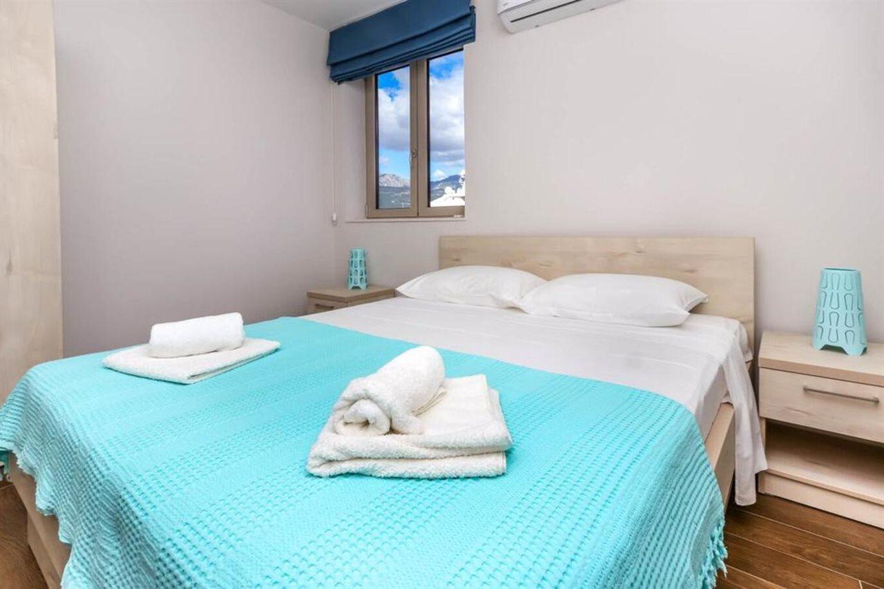Apartments Maestral Тиват Экстерьер фото